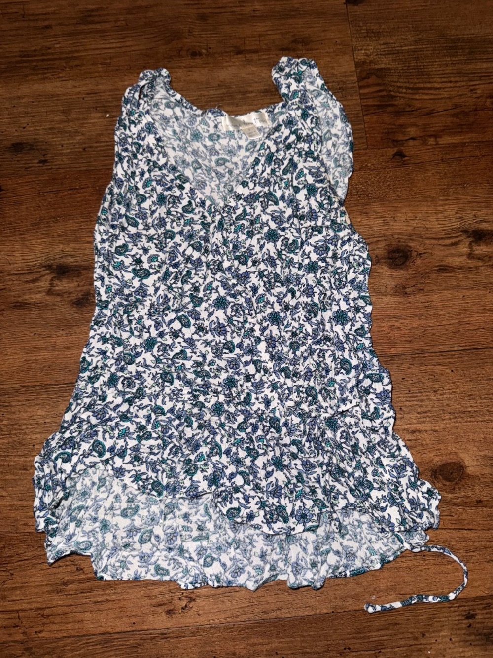 Floral tank
